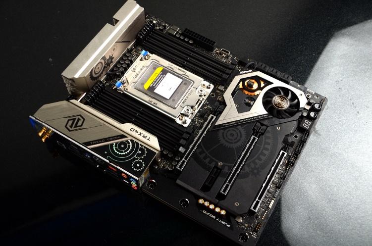 TRX40电脑发烧友高端平台，有钱真香