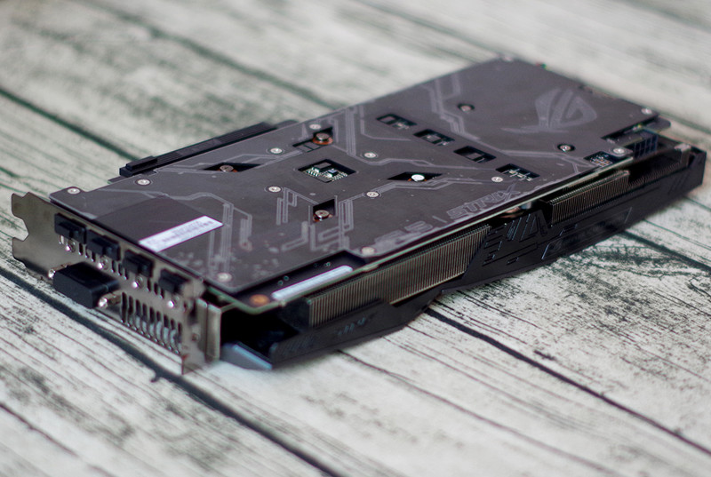 电竞机箱流行硬汉风，装了台先马塞恩3一起感受阳刚之气