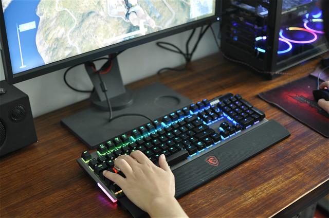 诸多细节值得体味,微星gk80机械键盘评测