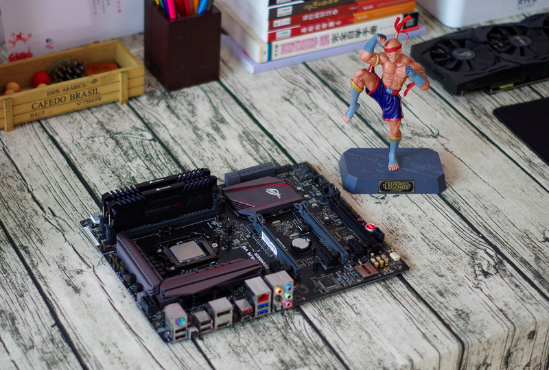 电竞机箱流行硬汉风，装了台先马塞恩3一起感受阳刚之气