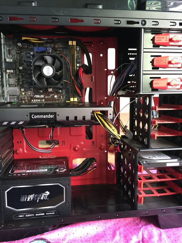 分享：换显卡！ 换电源！自己动手乐无穷！