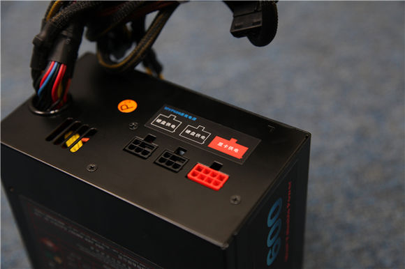 R9 280功耗怎样？搭航嘉MVP 600拆卸测评