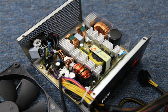 R9 280功耗怎样？搭航嘉MVP 600拆卸测评