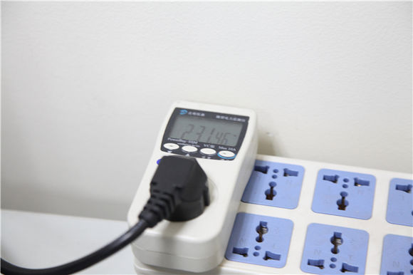 R9 280功耗怎样？搭航嘉MVP 600拆卸测评