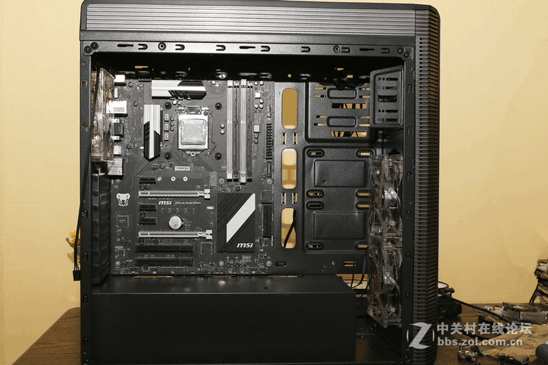 #机箱#全侧透分体式有容：aigo爱国者发现机箱装机体验