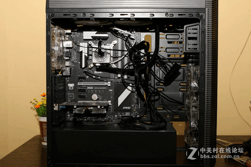 #机箱#全侧透分体式有容：aigo爱国者发现机箱装机体验