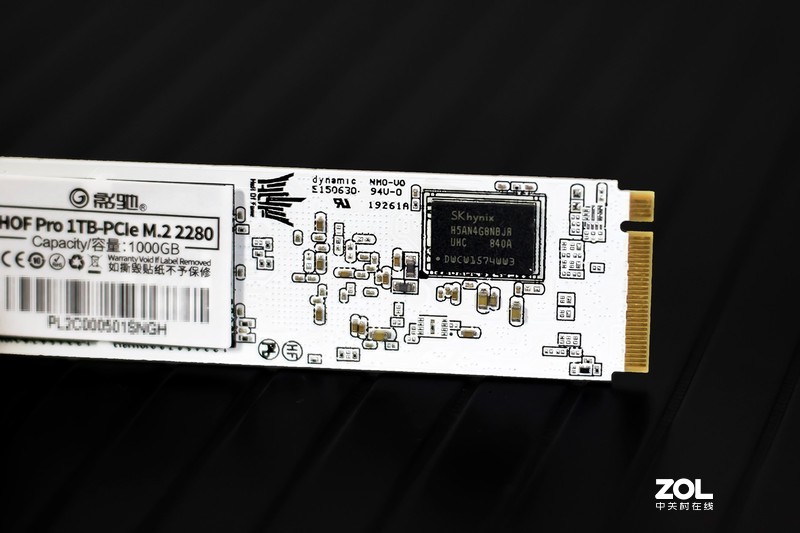 突破5GB/s，PCIe 4.0就是如此给力！影驰HOF PRO M.2 1TB SSD评测