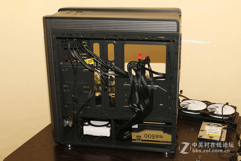 #机箱#全侧透分体式有容：aigo爱国者发现机箱装机体验