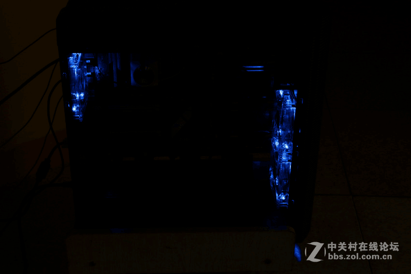 #机箱#全侧透分体式有容：aigo爱国者发现机箱装机体验