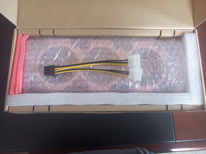 肥猫家 玩家定制版GTX1080开箱评测。