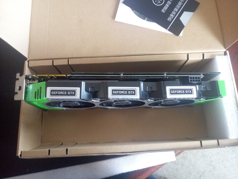 肥猫家 玩家定制版GTX1080开箱评测。