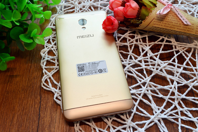 【抢饭碗第3季】震惊！“金玉其外，______！” 十天体验揭开魅蓝5s真相！