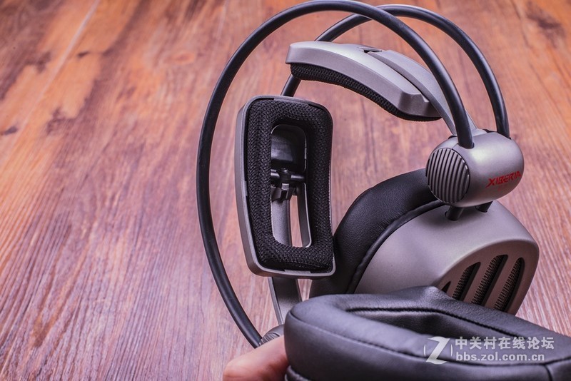 玩FPS不戴耳机的队友，你会选择原谅他吗？