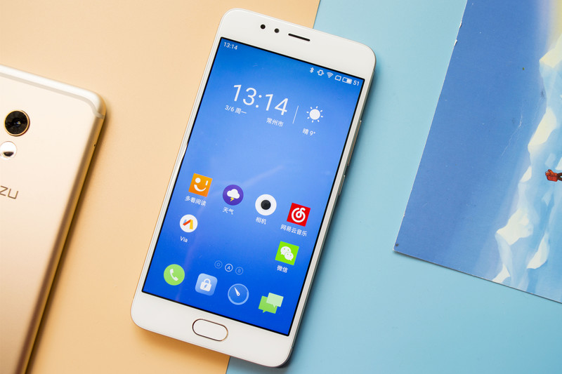 【抢饭碗第3季】震惊！“金玉其外，______！” 十天体验揭开魅蓝5s真相！