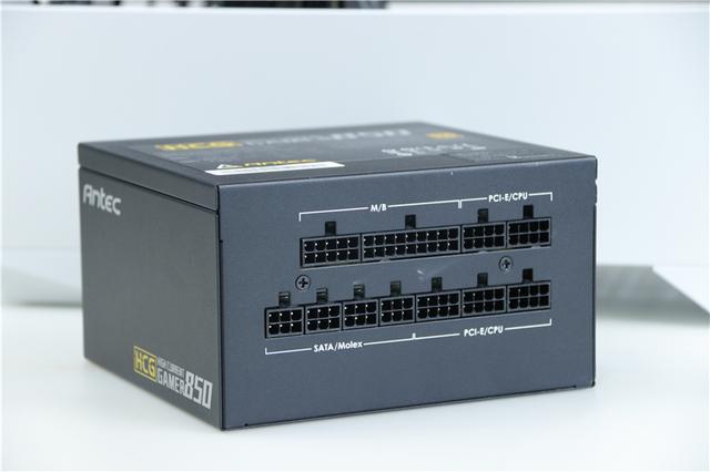 比光追还要黑科技，DLSS2.0让帧率暴增！索泰RTX2070s PGF体验