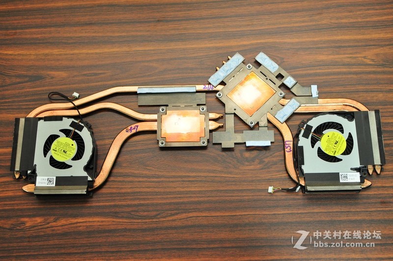 AORUS X5 V6 RAID0测试与游戏温度分享