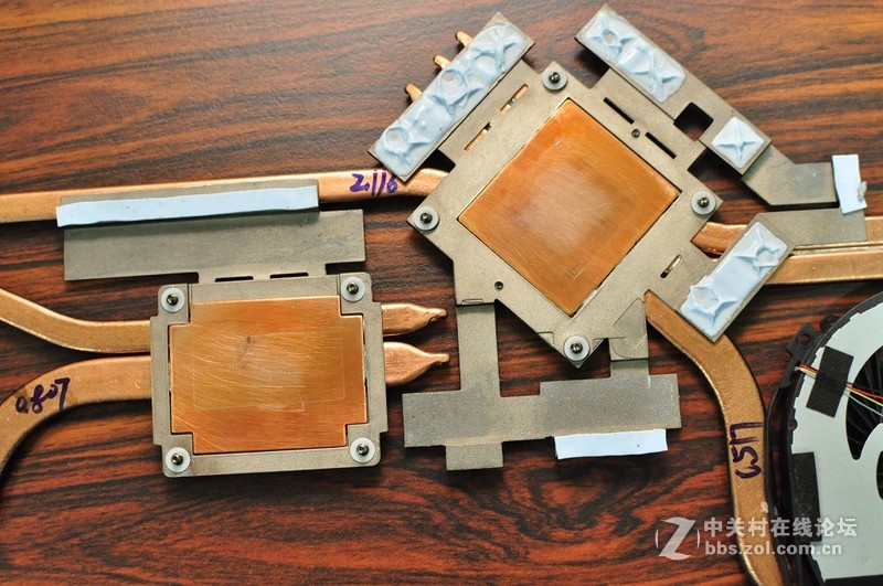 AORUS X5 V6 RAID0测试与游戏温度分享