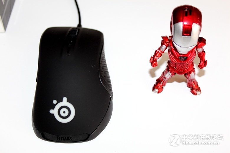 赛睿 Steelseries RIVAL 300