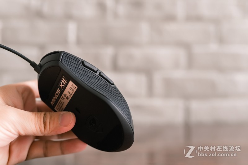 实力与内敛并存，低调不张扬的骨伽电竞鼠标MINOS X5上手体验