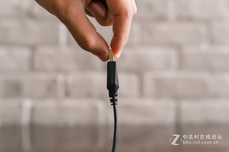 实力与内敛并存，低调不张扬的骨伽电竞鼠标MINOS X5上手体验