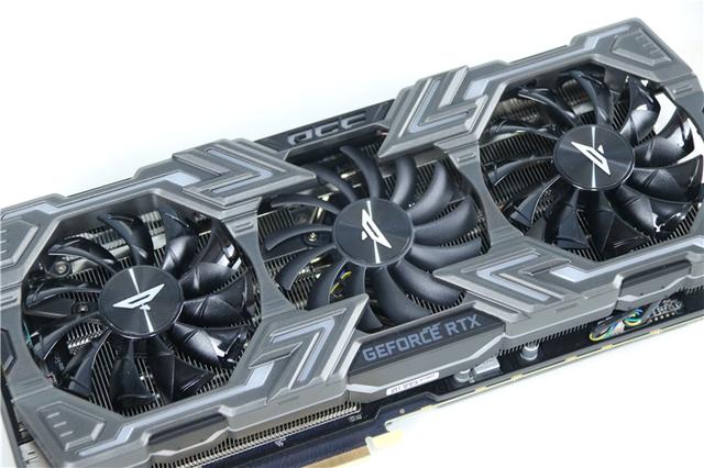 比光追还要黑科技，DLSS2.0让帧率暴增！索泰RTX2070s PGF体验