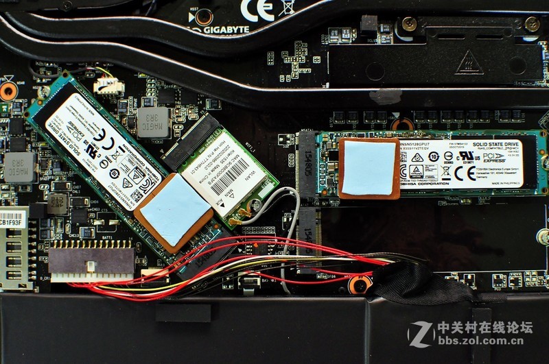 AORUS X5 V6 RAID0测试与游戏温度分享