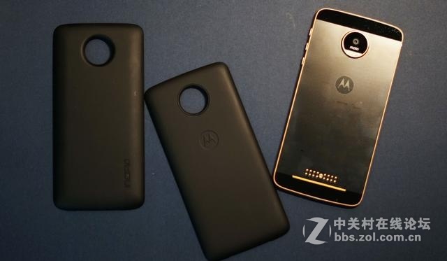 提升巨大，Moto Z两代电池模块对比体验