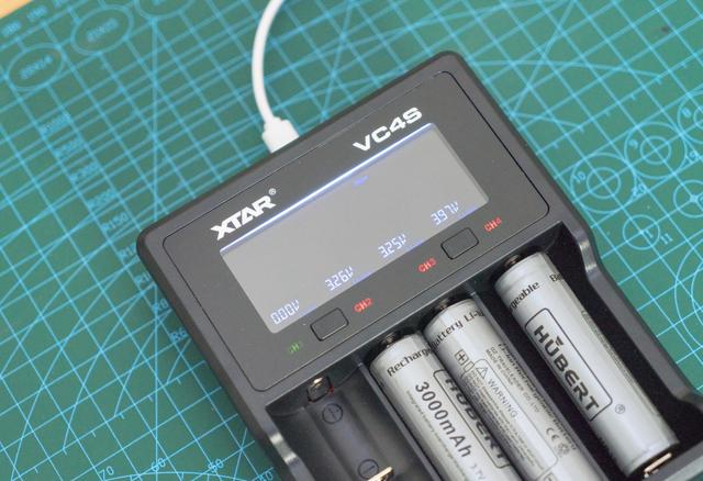 废电池别扔，0电压也能救活，VC4S智能充开箱