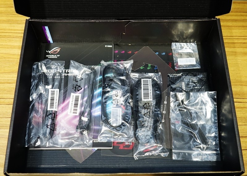 AMD Ryzen2来了——R7 2700X/R5 2600X全球首发详测及超频技巧分享