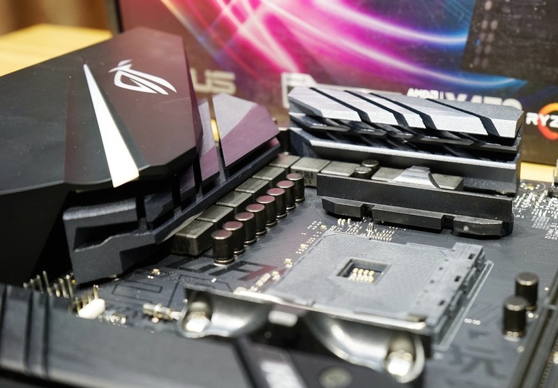 AMD Ryzen2来了——R7 2700X/R5 2600X全球首发详测及超频技巧分享