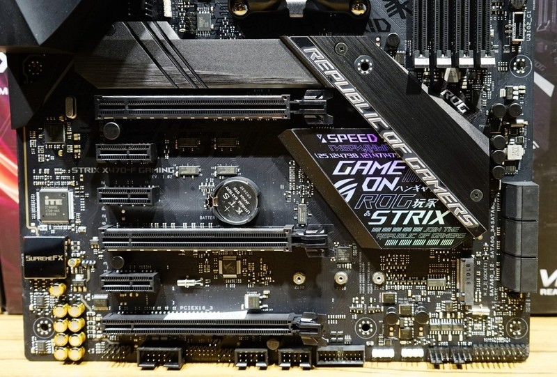 AMD Ryzen2来了——R7 2700X/R5 2600X全球首发详测及超频技巧分享