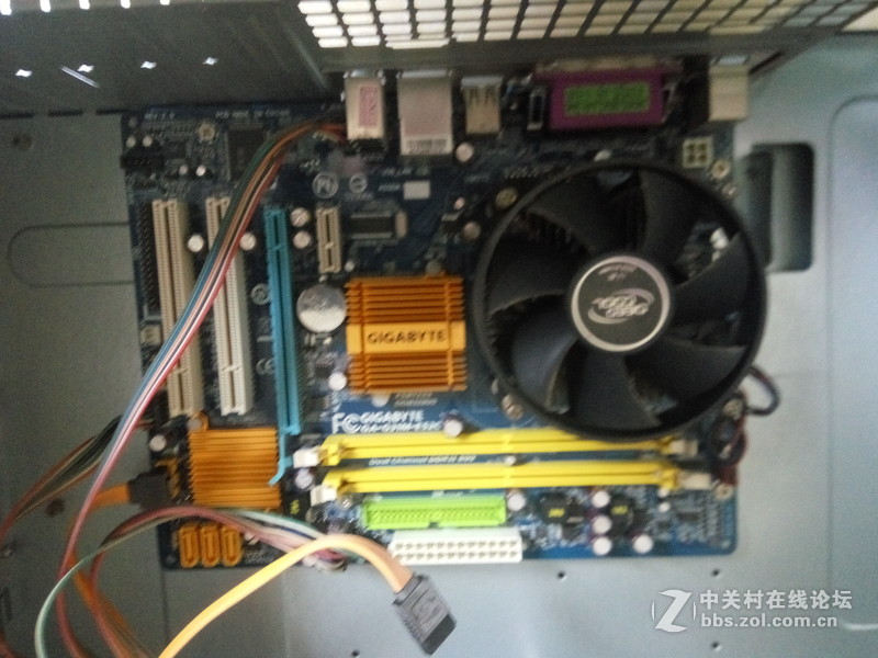 出 技嘉 GA-G31M-ES2C主板