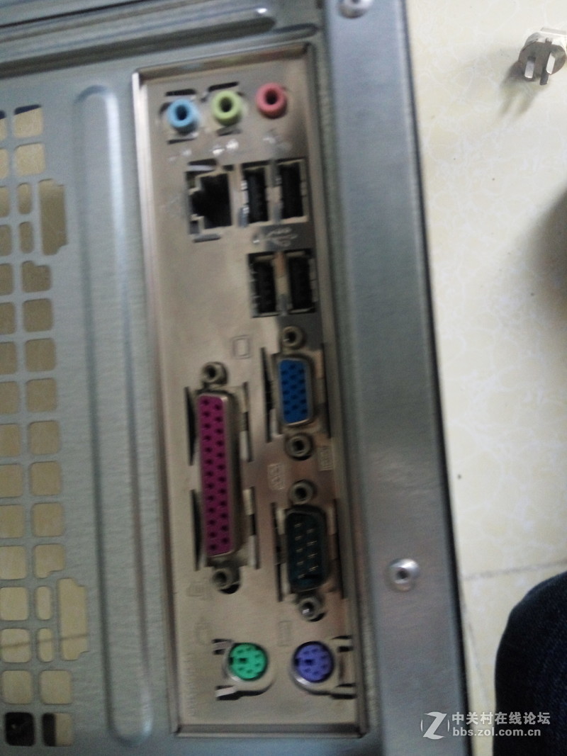 出 技嘉 GA-G31M-ES2C主板