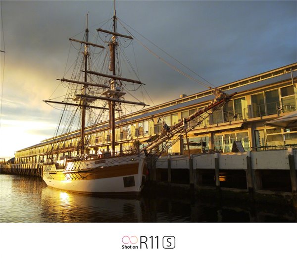 下午见分晓！全新拍照手机OPPO R11s曝光汇总