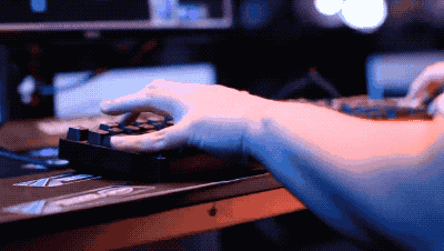 职业选手手速有多快？能满足快到冒烟的键盘有哪些？