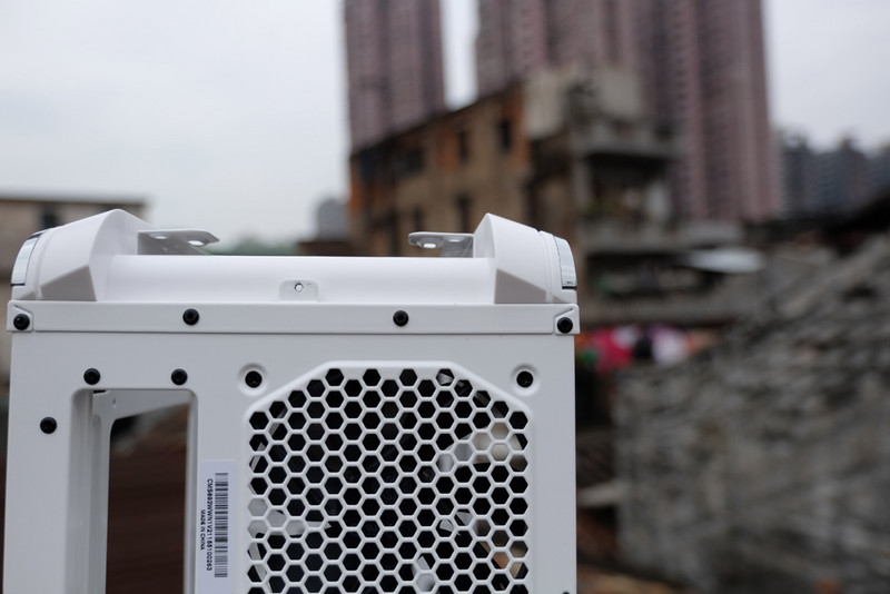 比想象更惊喜：COOLERMASTER 酷冷至尊 白色武尊神690开箱