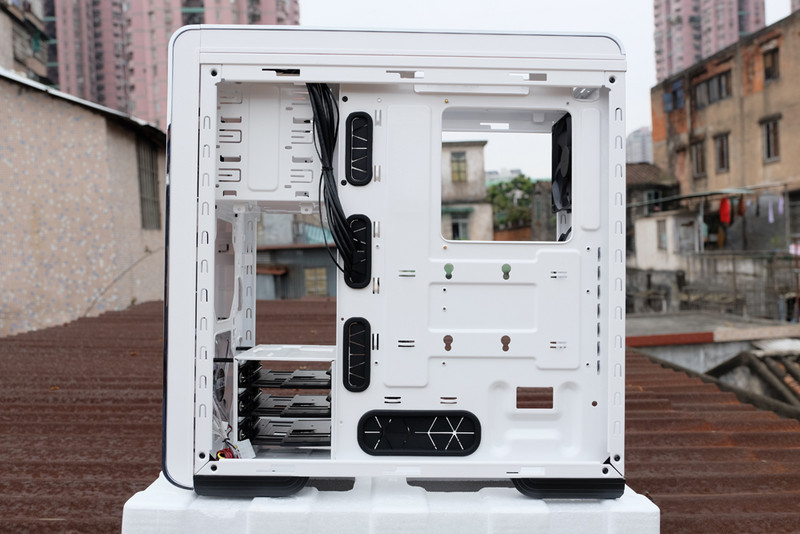 比想象更惊喜：COOLERMASTER 酷冷至尊 白色武尊神690开箱