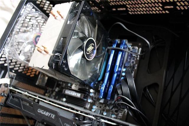 一见钟情、爱不释手——九州风神玄冰GT RGB散热器体验！