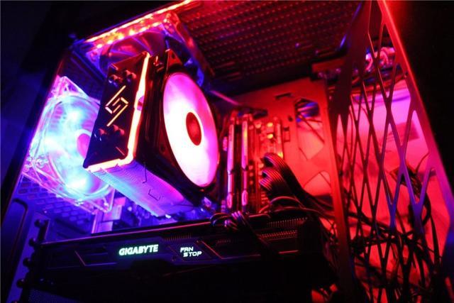 一见钟情、爱不释手——九州风神玄冰GT RGB散热器体验！