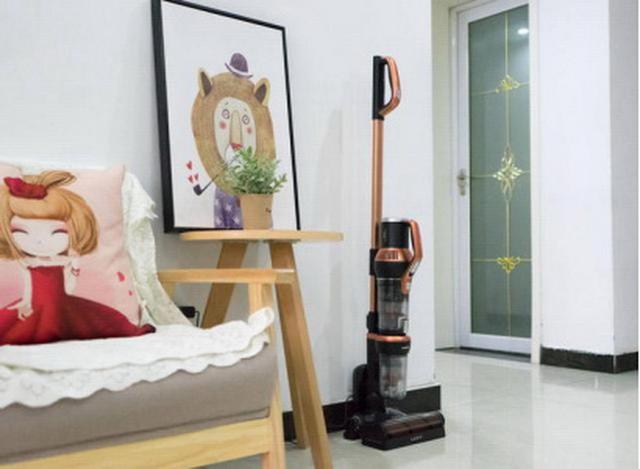 莱克魔洁M12S立式无线吸尘器，让你从劳累的家务中解放出来