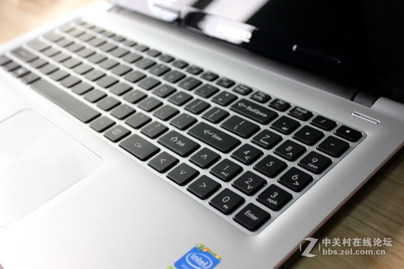 两千元能买到什么样的笔记本，神舟K610D游戏本评测