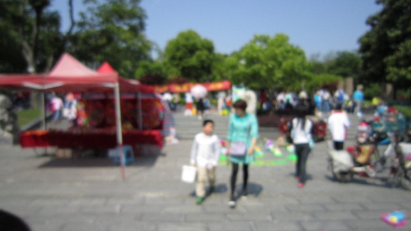 “五一”小新星英语绣溪公园图书跳蚤市场