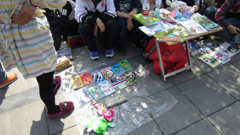 “五一”小新星英语绣溪公园图书跳蚤市场