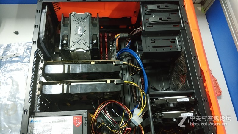 多年的梦想实现了，HD7750双垃圾显卡愉快交火