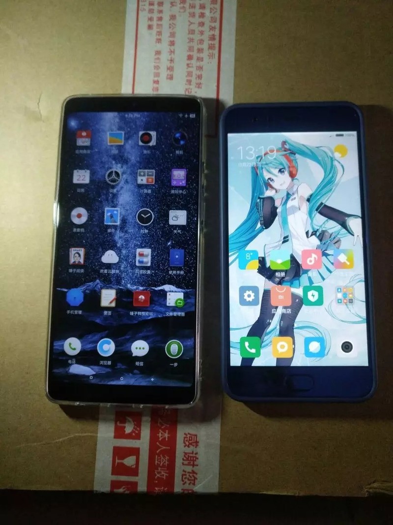 买的锤子坚果PRO2终于到了，开箱上手发现小惊喜！