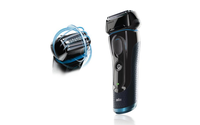 博朗5040S剃须刀：干湿两用，灵活摆动刀头贴合面部