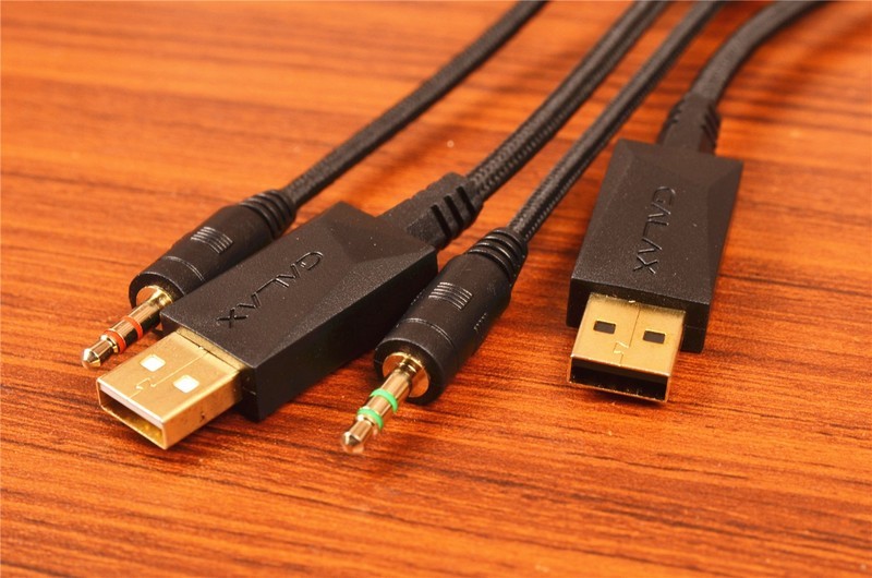 影驰开始做键盘了？看看这款RGB暗黑版茶轴机械键盘如何