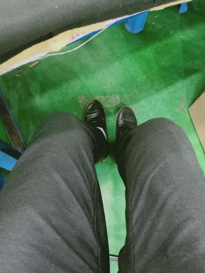 华为mate9 全网通手机拍照有点偏暗