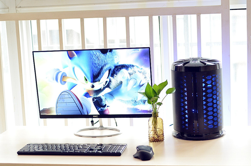 简约桌面，新派垃圾桶的网游体验