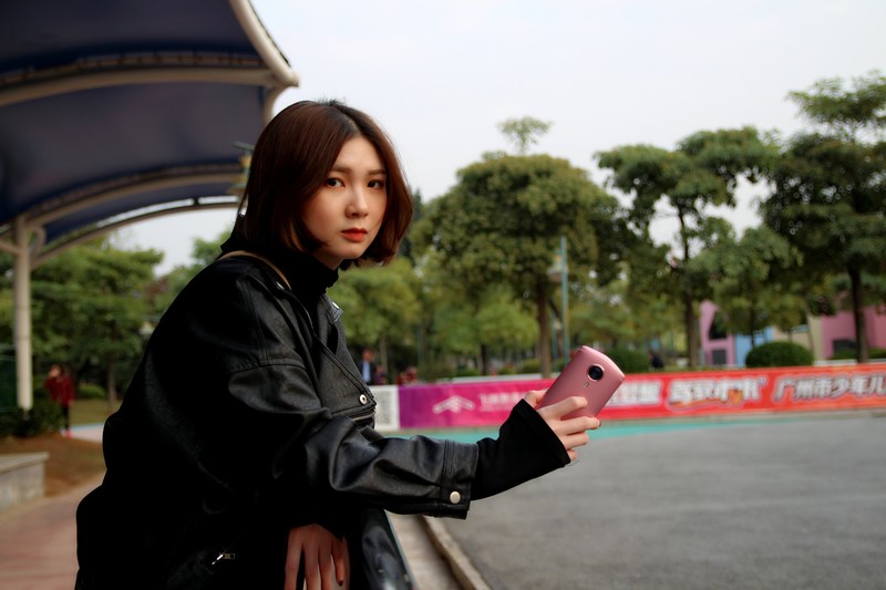 【电影级虚化，夜间自拍更好看】“粉”黛佳人，自拍美益求美——使用体验